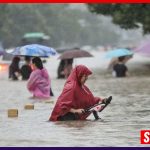 Flood In China: 12 People Dead, Cars Flooded By Heaviest Rain!