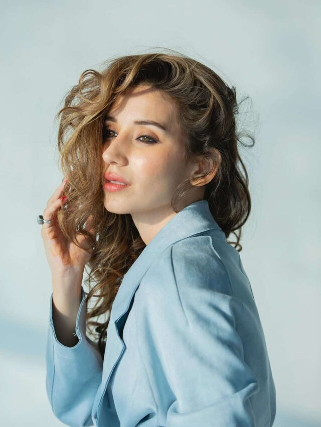 Heli Daruwala looks dreamy in an icy blue jacket
